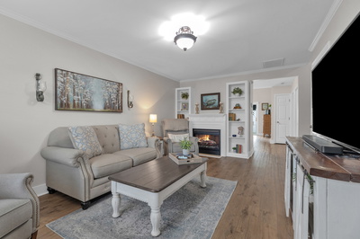 2120 Lebanon PIke
