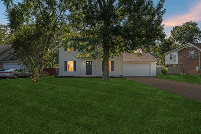 Exterior view of 694 Hollandale Rd in La Vergne, TN