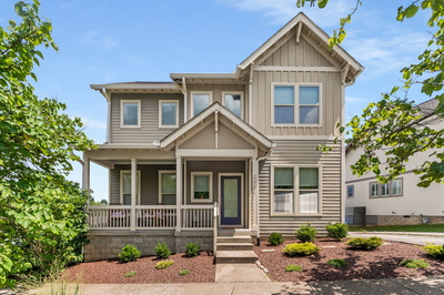 2705 Greenside Pl