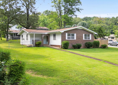 4543 N Ravenwood Drive