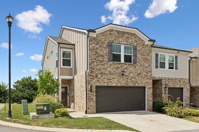 862 Longleaf Ln