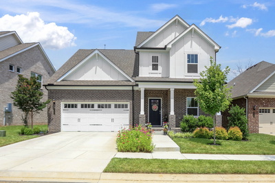 540 Triple Crown Cir