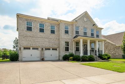 3236 Bradfield Dr