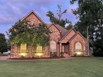 100 Artesa Dr
