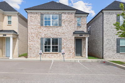 2656 Lakevilla Dr