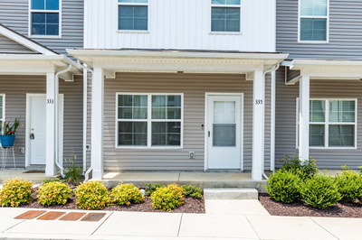 335 Kristen Ct