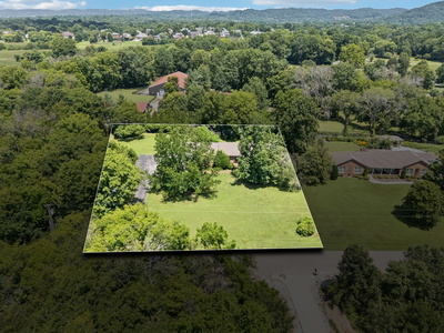 1214 Hunters Trail Dr