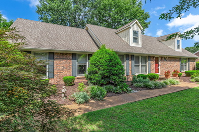 2507 Regency Park Dr