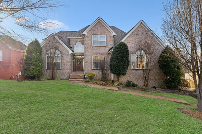 5512 Brookshire Dr
