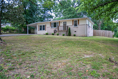 110 Oak Park Dr