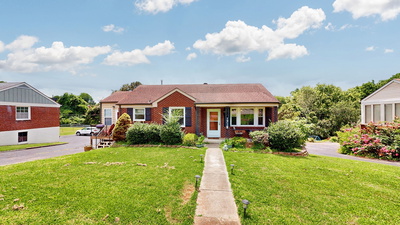1716 Merritt Dr