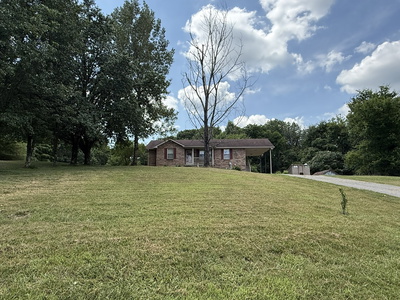 1916 River Rd