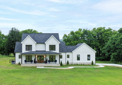 4023 Foxfield Dr