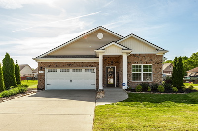 812 Mesa Verde Pl