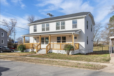 1412 Bryan St