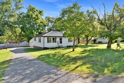 1012 Gifford Ln