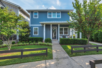 Exterior view of 1075 Treaty Oaks Dr in Nashville, TN