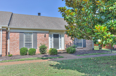1135 E Northfield Blvd
