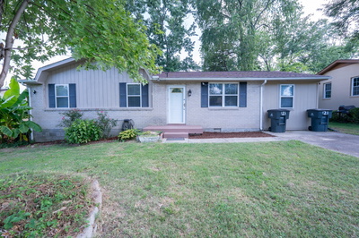 121 Tomarand Rd