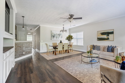 1027 Park Run Dr