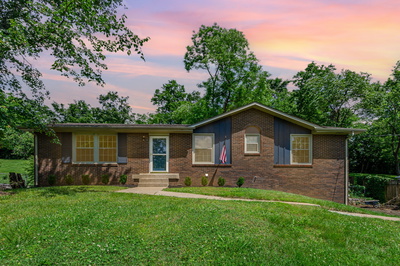 138 Lakeside Park Dr