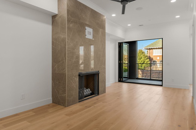 95 Leonard Ave