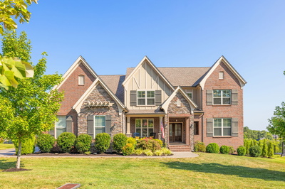 152 Brooksbank Dr
