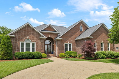 230 Temple Crest Trl