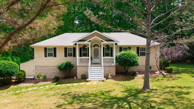 44 Rocky Hollow Dr