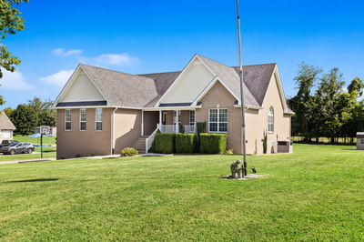 1014 Somerville Dr