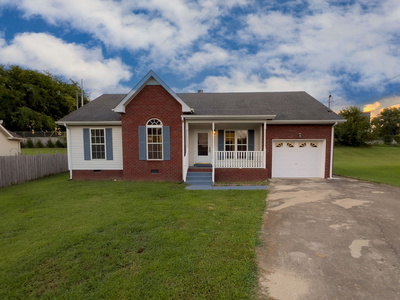909 Avery Green Ct