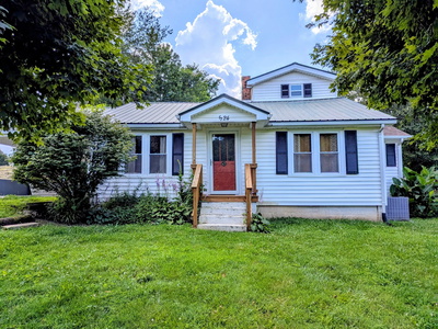 524 Highway 48, S