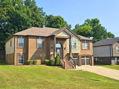 3296 Timberdale Dr