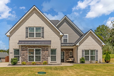 1212 Cascadeway Drive