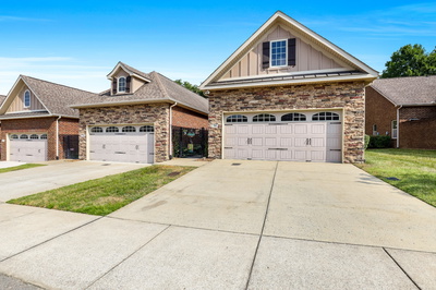 100 Placid Grove Ln