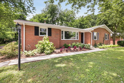 2010 Olympia Pl