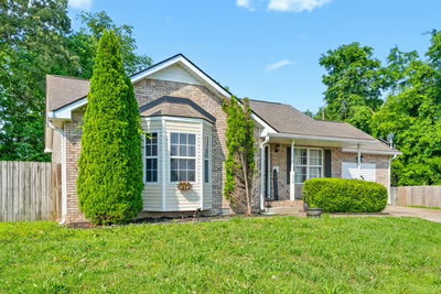 224 Bentley Ct