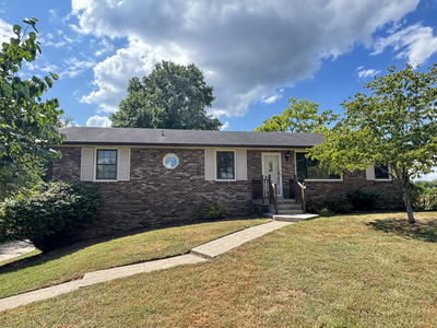 1023 Old Shackle Island Rd
