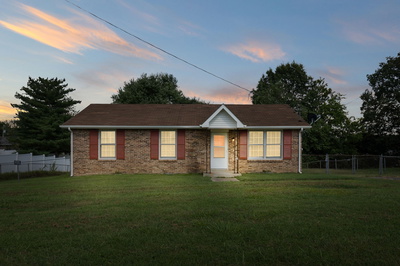 431 Cunningham Ln