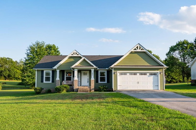 143 W Speck Rd