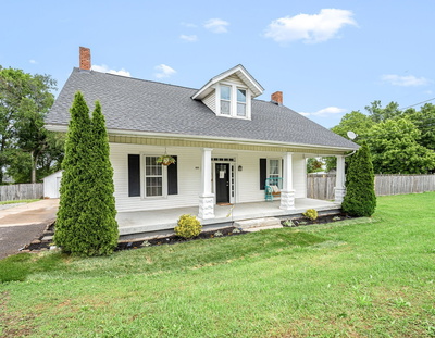634 Hwy 52 E