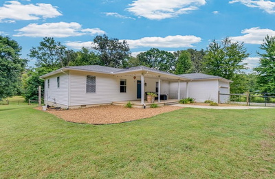 132 Judd Ln