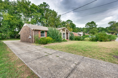 5409 Country Dr
