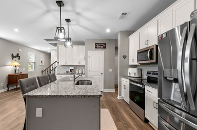7118 Ivory Way