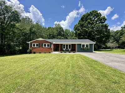 1493 Highway 100