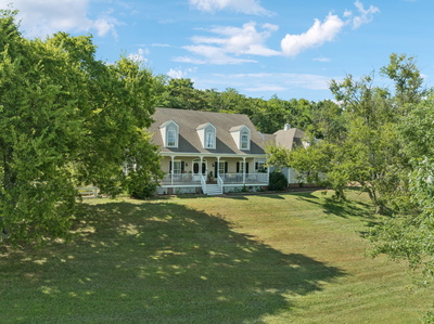 4235 Little Pond Ln