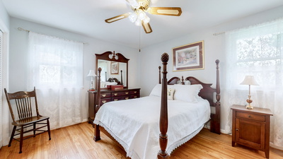 521 Columbus Dr