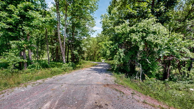 1040 Dobbins Pike