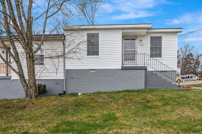 5525 Eulala Dr