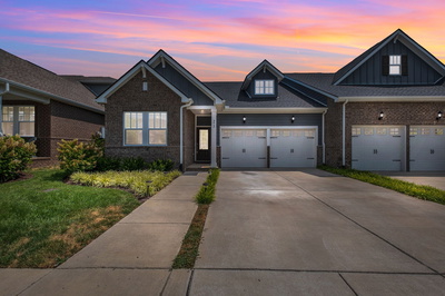 372 Gingerwood Ln